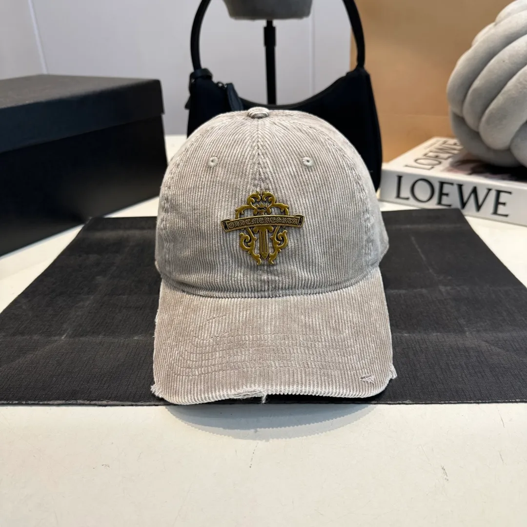 P50 Chrome Hearts 💓Early spring Korean style fashion retro distressed hole hat worn design versatile baseball cap peaked cap